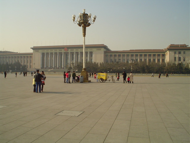 Tiananmen Square (Tiān'ānm&eacute;n Guǎngchǎng, 天安門廣場)