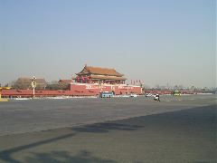 Forbidden City (Zĭj&igrave;n Ch&eacute;ng, 紫禁城), Tiananmen Gate