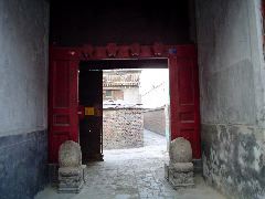 Tonglingge_hutong.JPG